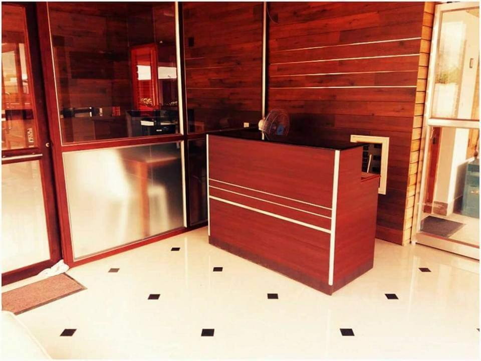 Premier Tourist Home Kizhake Chālakudi Extérieur photo